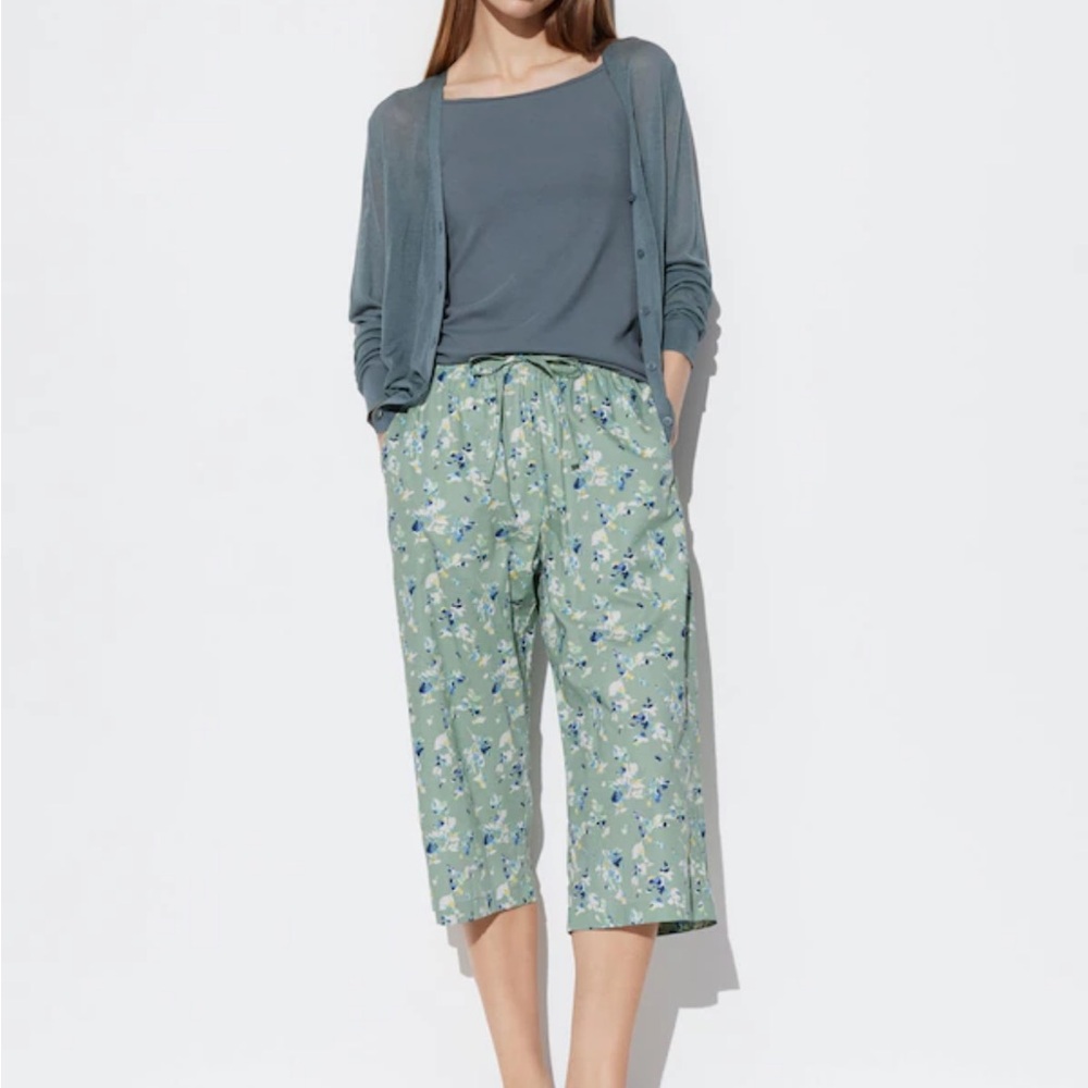 UNIQLO Relaco 3/4 Shorts